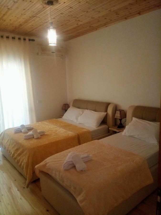 Nako Guest House Bar&Restaurants Permet Ngoại thất bức ảnh